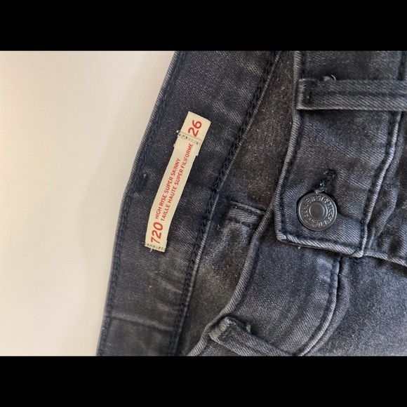 High rise Levi’s 720 jeans - Picture 3 of 5